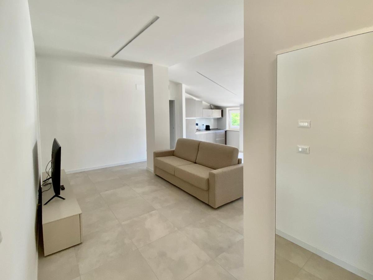 Em Apartments リニャーノ・サッビアドーロ エクステリア 写真