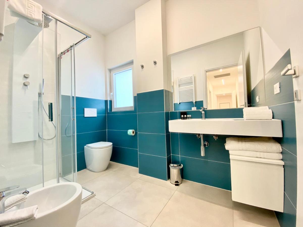 Em Apartments リニャーノ・サッビアドーロ エクステリア 写真