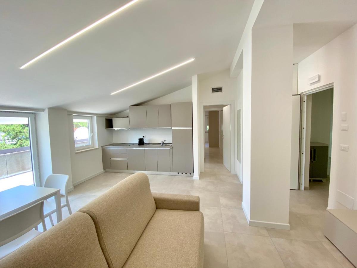 Em Apartments リニャーノ・サッビアドーロ エクステリア 写真